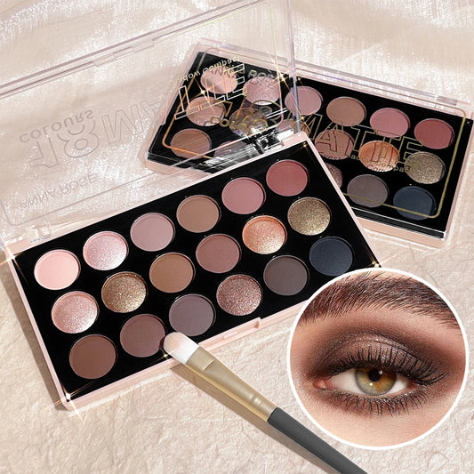 18-Color Eyeshadow Palette – Pearlescent, Matte, Fine